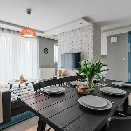 Aurora, Free Parking Apartment *